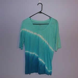 Tie-dye blue short sleeve shirt